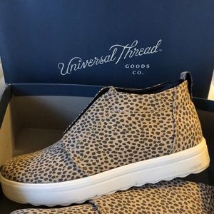 *** sold on another site.  Cheetah print sneakers
